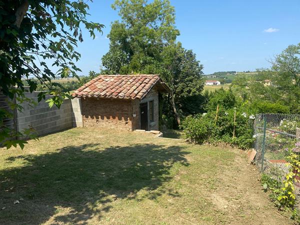 À VENDRE - MONBLANC - MAISON DE VILLAGE T4 - avec vue dégagée sur les vallons