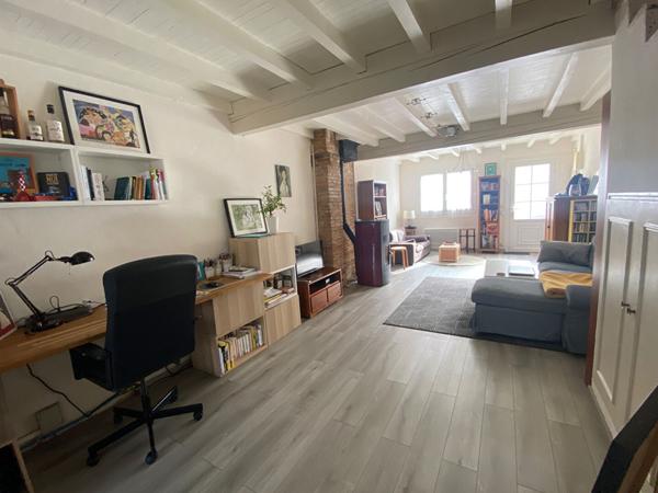 À VENDRE - MONBLANC - MAISON DE VILLAGE T4 - avec vue dégagée sur les vallons