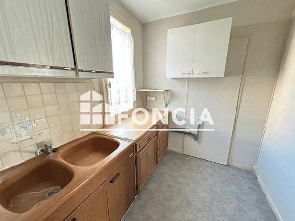 Location Appartement 3 pièces 55.04 m² - 15/34 RUE PIERRE CHAVIALLE Laon 02000