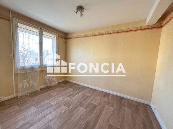 Location Appartement 3 pièces 55.04 m² - 15/34 RUE PIERRE CHAVIALLE Laon 02000