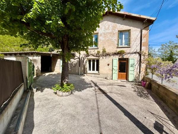 Maison à vendre à Saint-Jean-de-Muzols (07300)