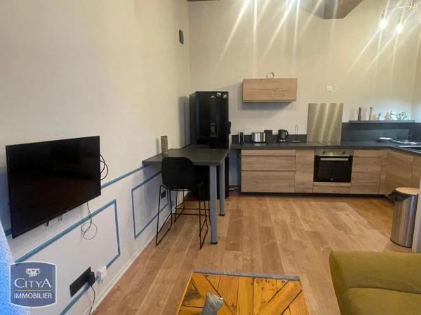 Appartement à louer 1 pièce 32.7m² Chinon (37500)