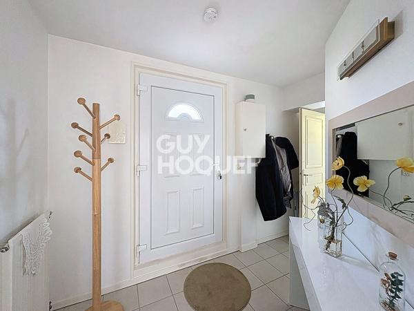 Maison à vendre de 4 pièces de 87 m² de plein pied à TINQUEUX