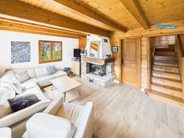 Haute Savoie (74), à vendre SAMOENS - Domaine skiable du Grand Massif - Chalet P6