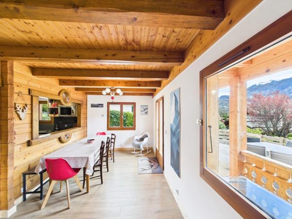 Haute Savoie (74), à vendre SAMOENS - Domaine skiable du Grand Massif - Chalet P6