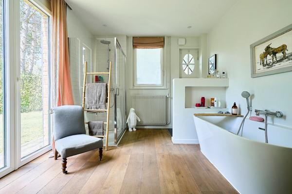 Vente Maison de luxe Croix 8 Pièces 254.09 m²