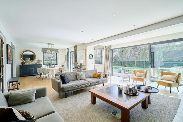 Vente Maison de luxe Croix 8 Pièces 254.09 m²