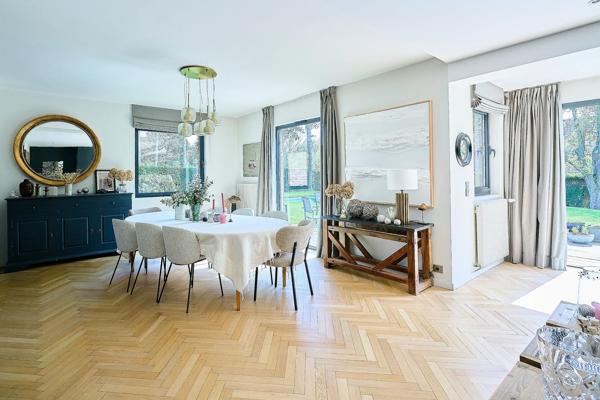 Vente Maison de luxe Croix 8 Pièces 254.09 m²