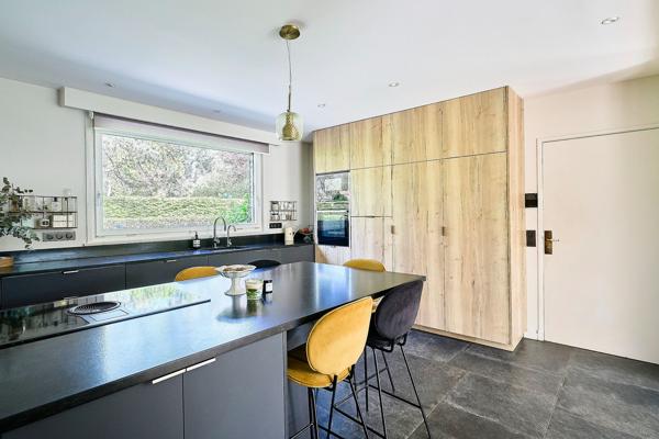 Vente Maison de luxe Croix 8 Pièces 254.09 m²