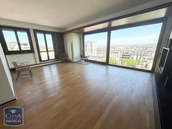 Appartement à louer 4 pièces 94m² Clermont-Ferrand (63000)