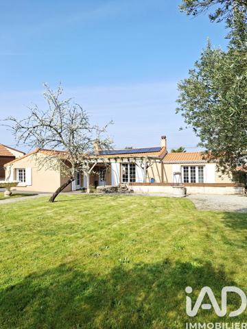 Maison à vendre 5 pièces 103 m² Le Loroux-Bottereau