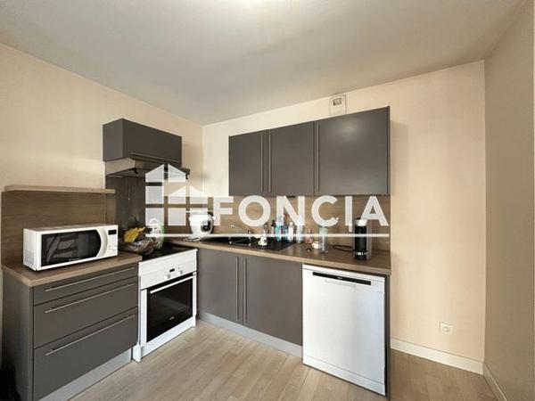 Location Appartement 3 pièces 78.52 m² - 68 RUE DE LA REPUBLIQUE Le Petit-quevilly 76140