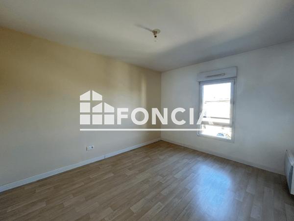 Location Appartement 3 pièces 78.52 m² - 68 RUE DE LA REPUBLIQUE Le Petit-quevilly 76140