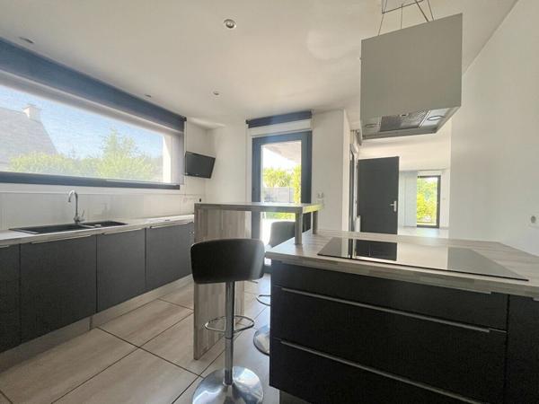 Maison à vendre à Ploeren 99 m² plain-pied 3 chambres bus commerces garage