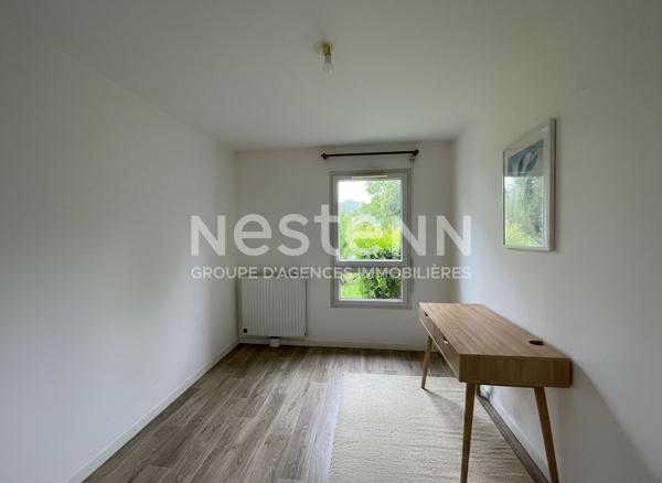 Appartement à vendre 3 pièces de 54 m² avec jardin, garage et parking - Plescop