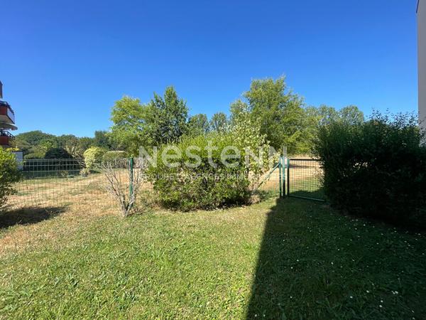 Appartement à vendre 3 pièces de 54 m² avec jardin, garage et parking - Plescop