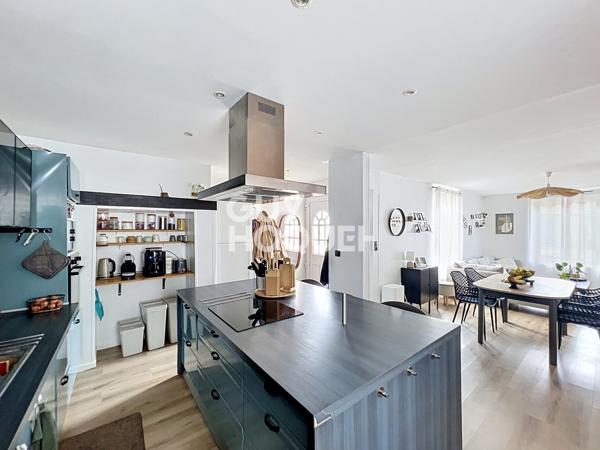 MAISON À VENDRE DE 5 PIÈCES DE 100,00 M²