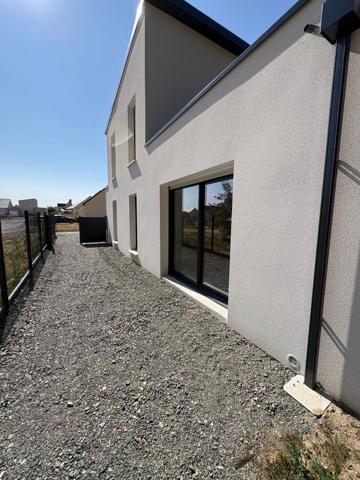 Maison neuve 2025 à louer - 107 m² - 3 chambres - Jardin - Garage