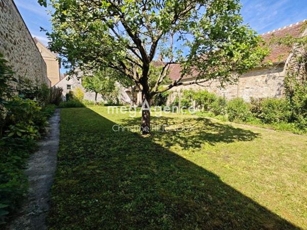 Maison à BELLOT, 77510 - 8 pièces 145m²