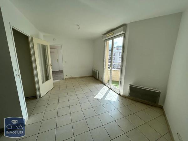 Appartement à vendre 2 pièces 43.9m² Corbeil-Essonnes (91100)