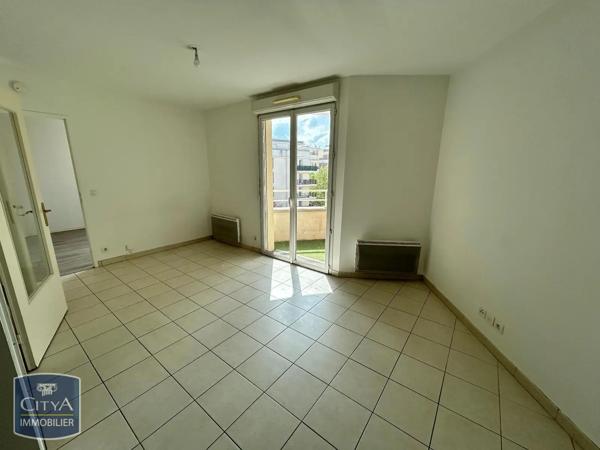 Appartement à vendre 2 pièces 43.9m² Corbeil-Essonnes (91100)