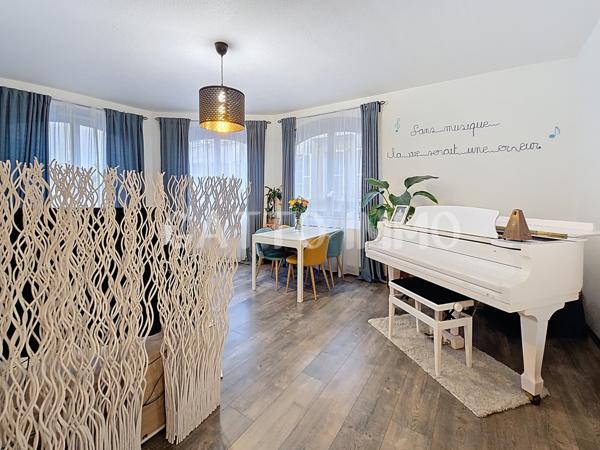 Metz (57000) SOUS COMPROMIS // METZ CENTRE PROCHE PLACE D'ARMES // MAGNIFIQUE T3 70M² // LUMINEUX // TERRASSE 15M²