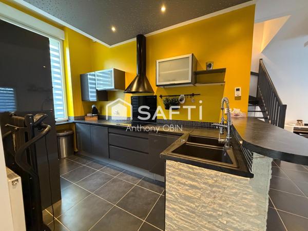 Maison complètement rénovée de 103m², 4 chambres, cuisine équipée, jardin