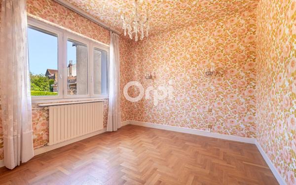 Maison à vendre    9 pièces • 227 m2 Limoges