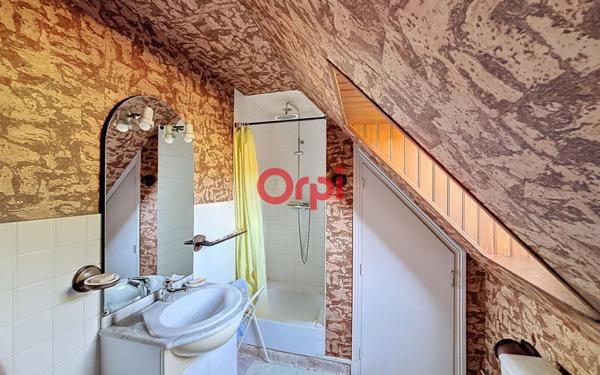 Maison à vendre    4 pièces •  Chambon-sur-Voueize