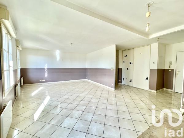 Appartement à vendre 4 pièces 81 m² Saint-Fargeau-Ponthierry