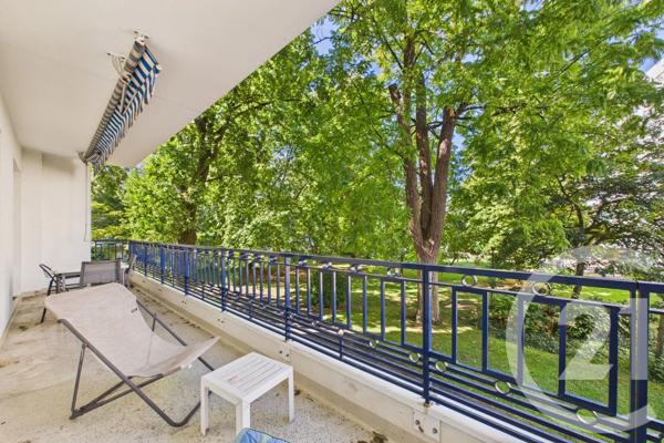 Appartement F5 à vendre  5 pièces - 154,58 m 2   LE BOUSCAT  - 33