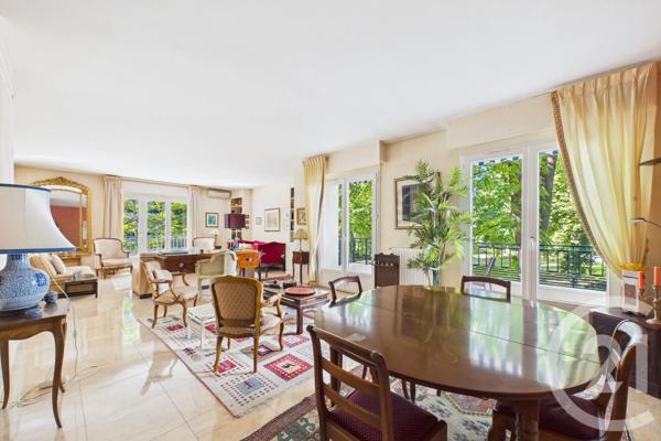 Appartement F5 à vendre  5 pièces - 154,58 m 2   LE BOUSCAT  - 33
