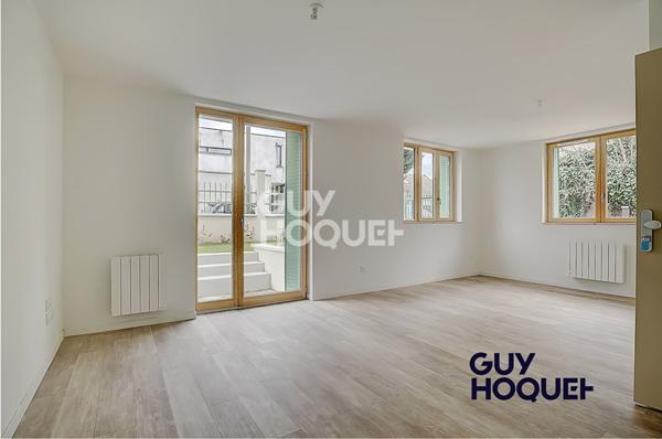 APPARTEMENT 2 PIECES DE 42,30 m², 1 CHAMBRE - 1 JARDIN PRIVATIF