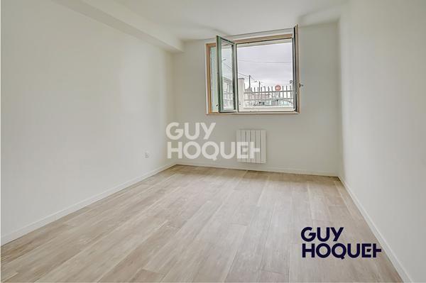 APPARTEMENT 2 PIECES DE 42,30 m², 1 CHAMBRE - 1 JARDIN PRIVATIF