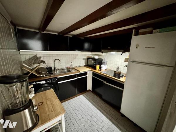 Studio avec mezzanine PARIS 4EME