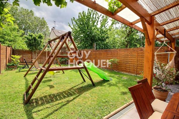 MAISON À VENDRE DE 6 PIÈCES DE 131,93 M²