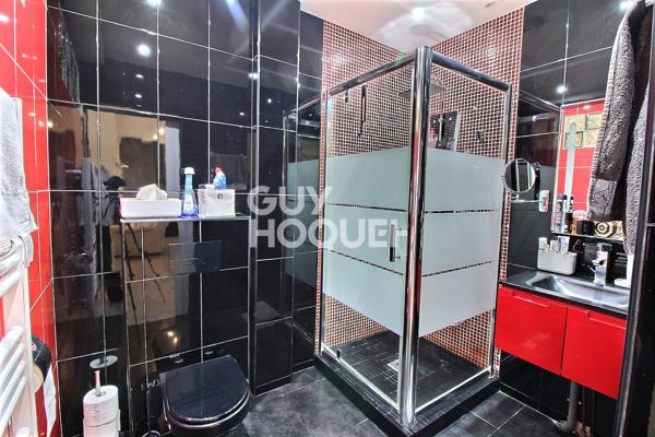 MAISON À VENDRE DE 6 PIÈCES DE 131,93 M²