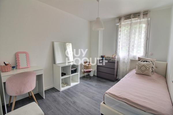 MAISON À VENDRE DE 6 PIÈCES DE 131,93 M²