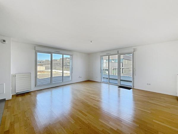 Massy ? Quartier Atlantis ? Dernier étage avec terrasse exceptionnelle