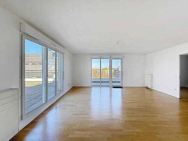 Massy ? Quartier Atlantis ? Dernier étage avec terrasse exceptionnelle