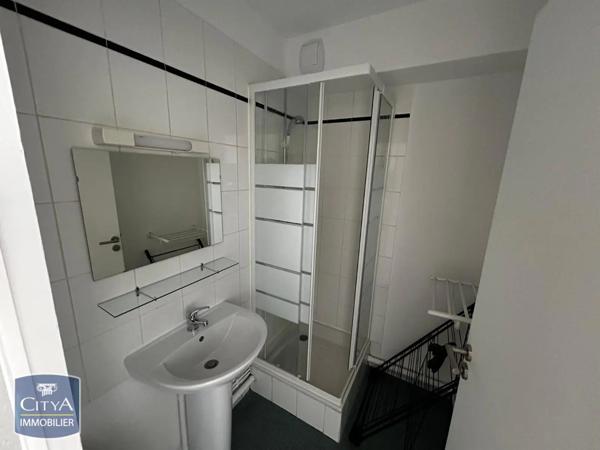 Appartement à louer 1 pièce 19.94m² Cholet (49300)