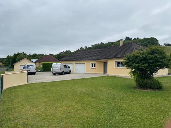 Maison à SAINT-MEXANT, 19330 - 5 pièces 145m²