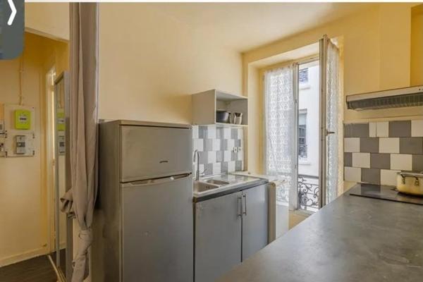 Appartement à MONTREUIL, 93100 - 1 pièce 22m²