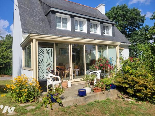 Maison d'habitation dans hameau en campagne