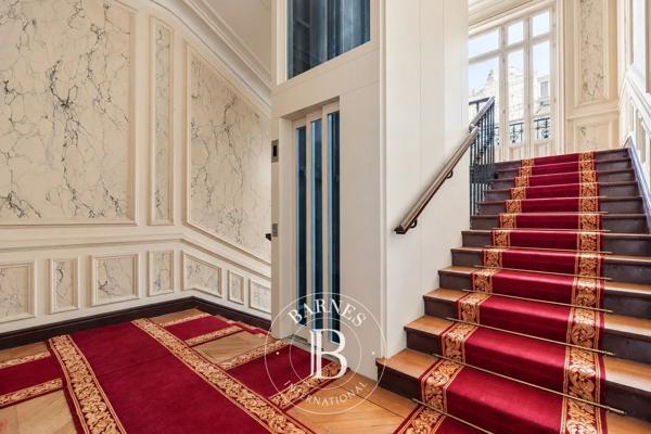 Paris 16ème, Appartement  335 m² à vendre
