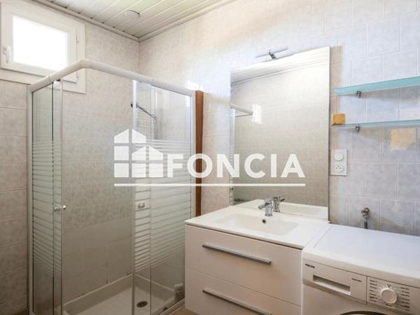 À vendre Maison 4 pièces 77 m² - Villefranche-de-panat 12430