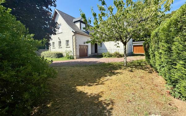 Maison à vendre    7 pièces • 183,87 m2 Saint-Pryvé-Saint-Mesmin