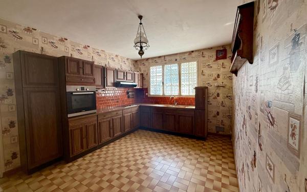 Maison à vendre    7 pièces • 183,87 m2 Saint-Pryvé-Saint-Mesmin