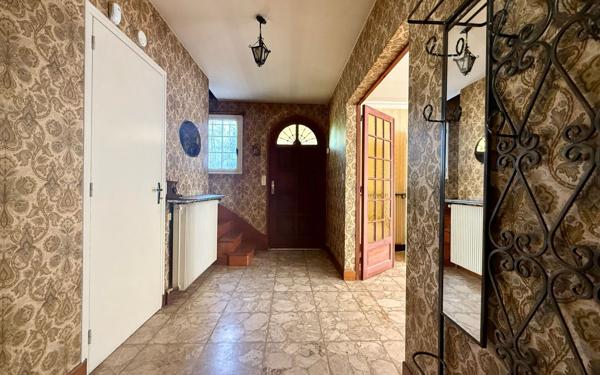 Maison à vendre    7 pièces • 183,87 m2 Saint-Pryvé-Saint-Mesmin