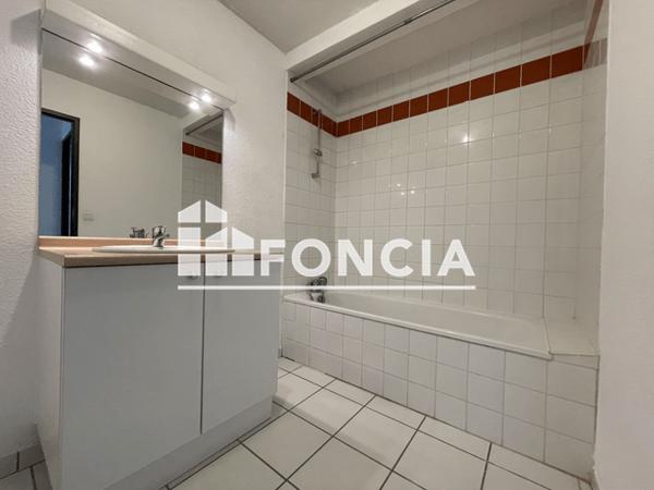 Location Appartement 2 pièces 46.16 m² - RUE DES FLEURS - FONT REINE Chancelade Perigueux 24650